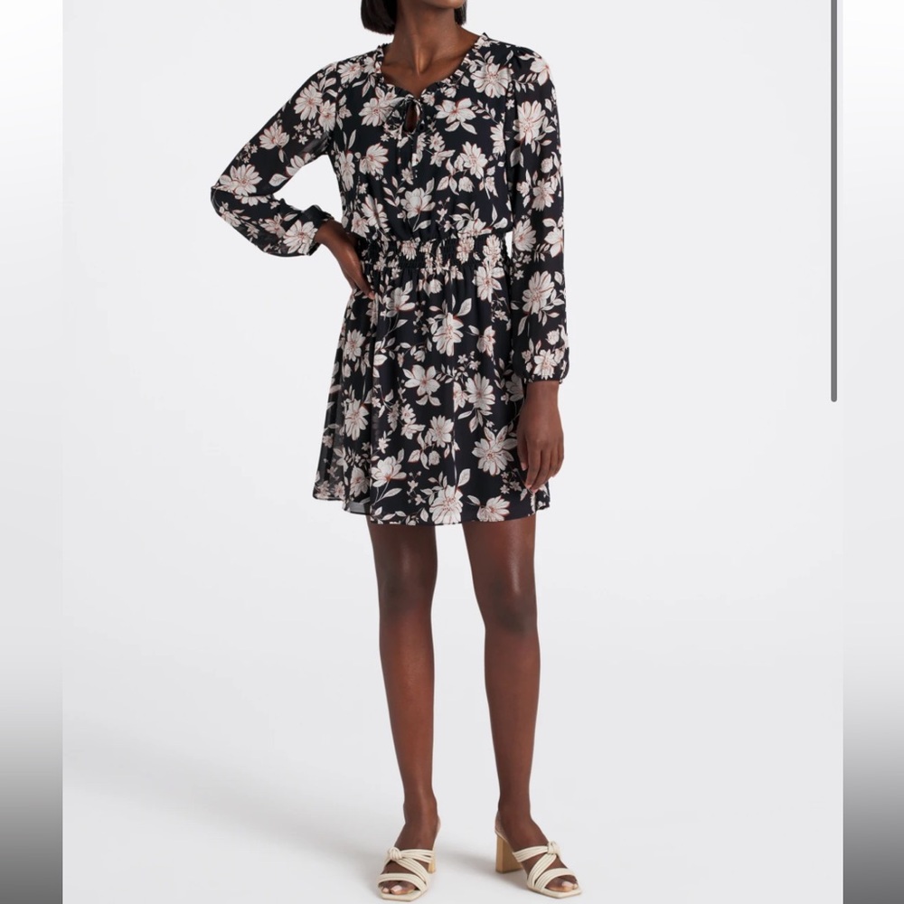 [BRAND NEW WITH TAG] Fortune + Ivy Elsie Flounce Hem Dress Sz.M